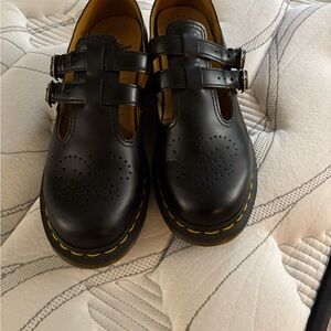 DR MARTENS 8065 SMOOTH LEATHER MARY JANE SHOES